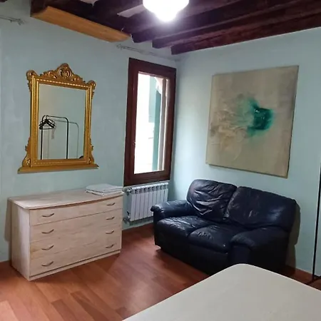 La Bella - Entire Private Apartamento *